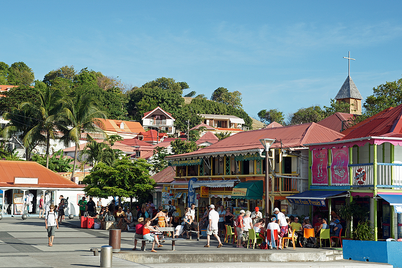 Les Saintes