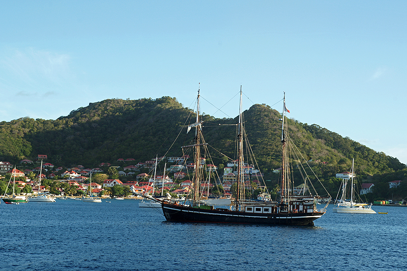 Les Saintes