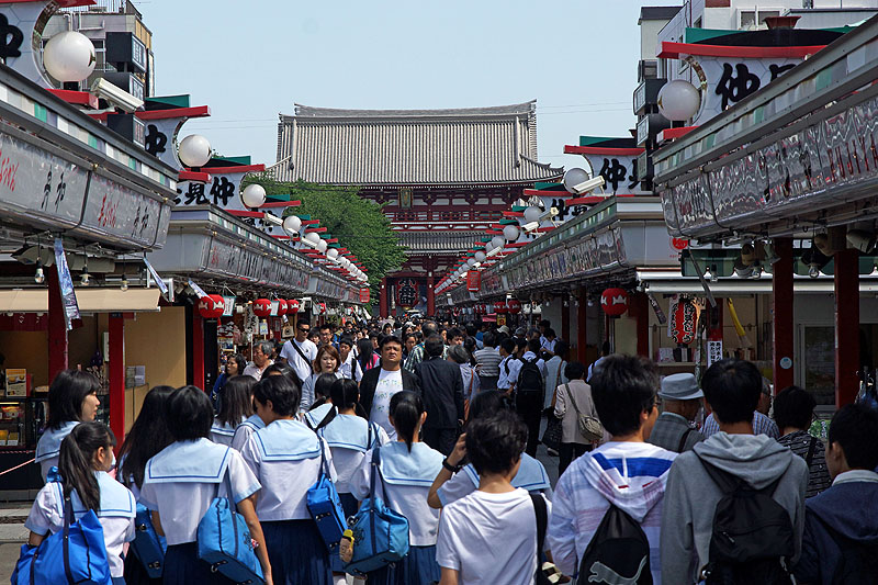 Tōkyō - Temple [q]Sensō-ji[q]