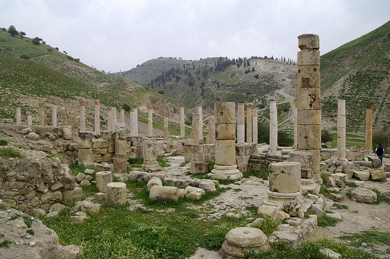 Pella
