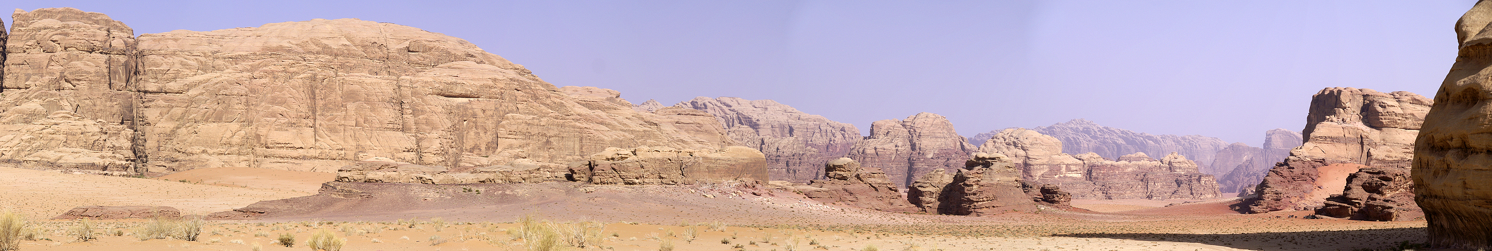 Photo panoramique du Wadi Rum