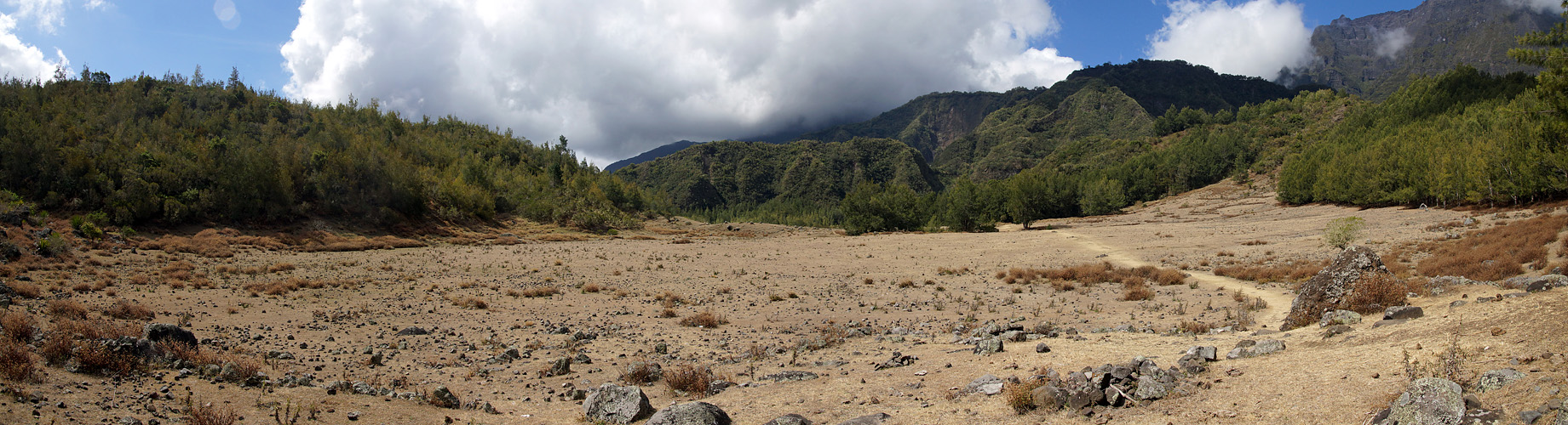 Photo panoramique de la plaine aux Sables