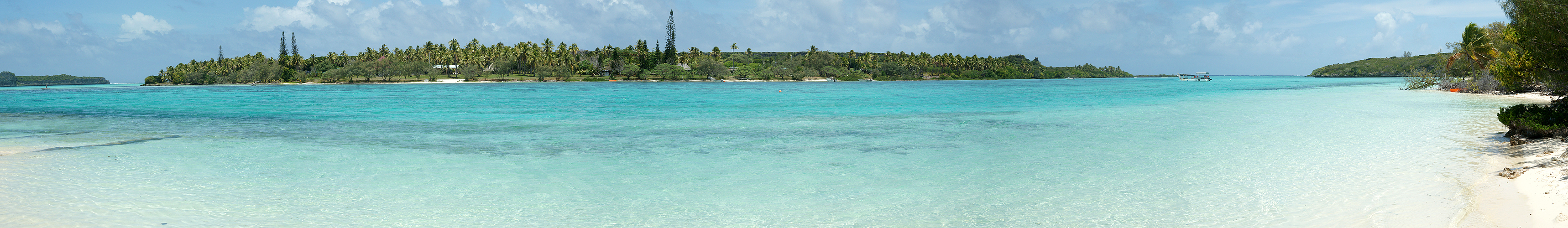 Photo panoramique de lîle de Fayawa (Ouvéa)