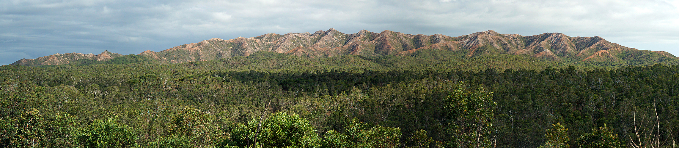 Photo panoramique du nord de la Grande Terre