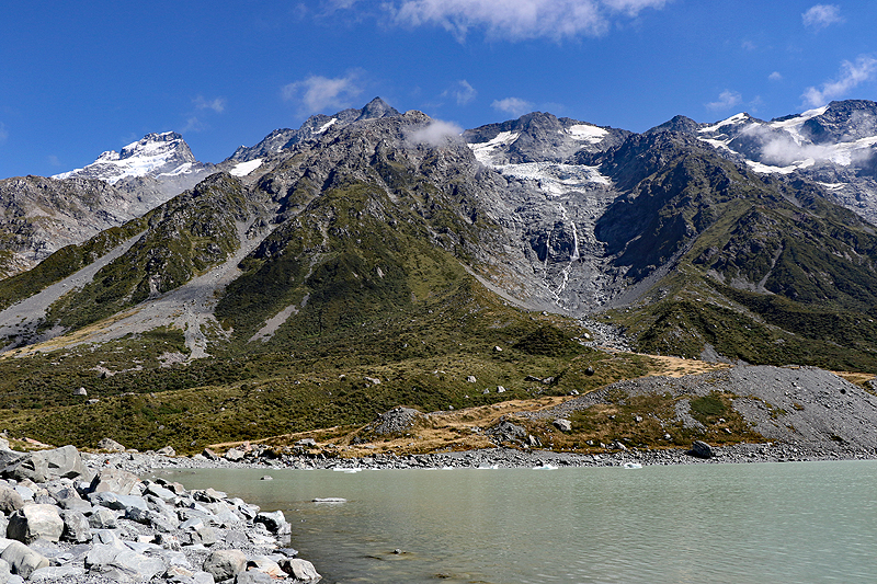 [q]Hooker Valley Track[q]