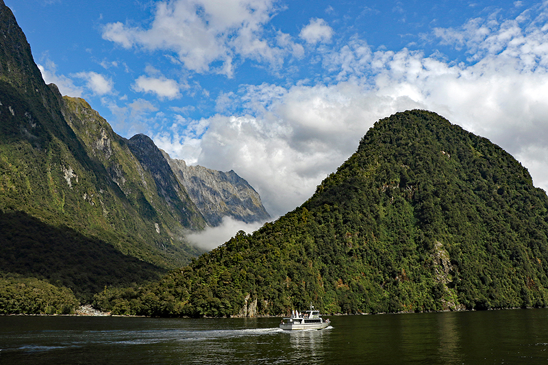 [q]Milford Sound[q]