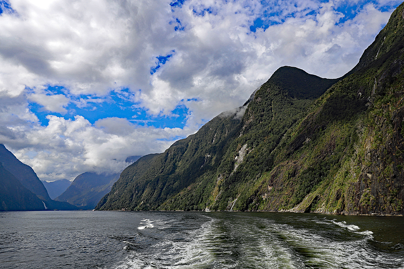 [q]Milford Sound[q]