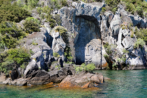 NOUVELLE-ZELANDE - [q]Ngātoroirangi[q] - lac Taupō