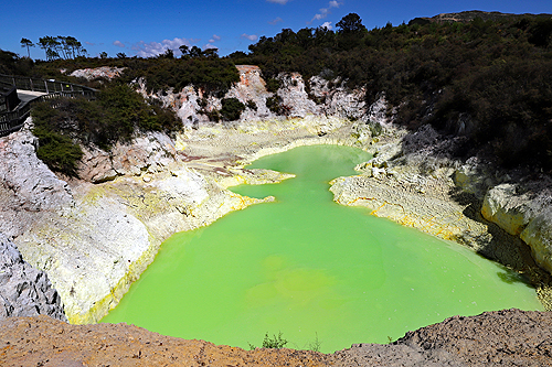 NOUVELLE-ZELANDE - Wai-o-Tapu
