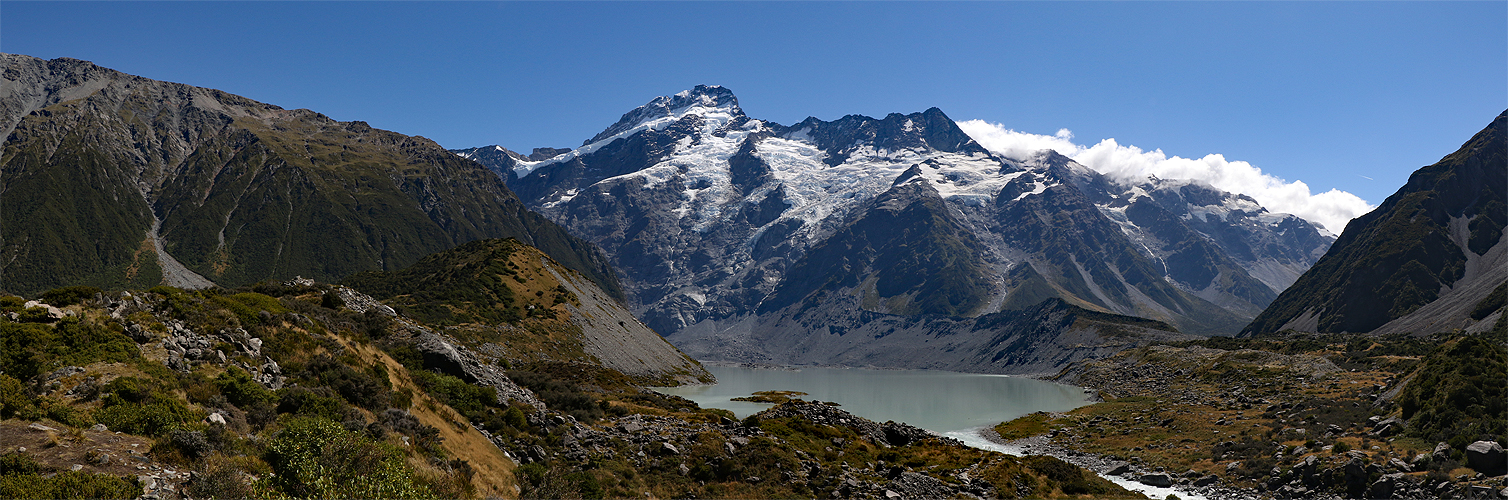 NOUVELLE-ZELANDE - photo panoramique du lac Müller & du mont Sefton
