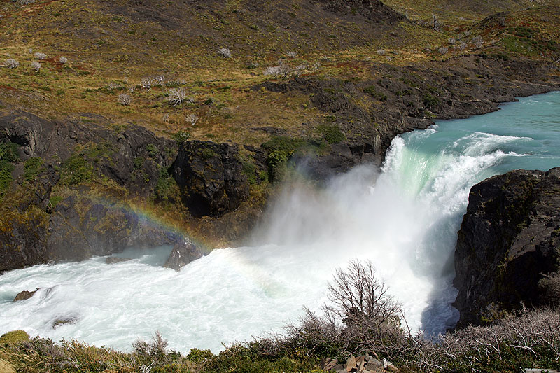 P.N. [q]Torres del Paine[q] - [q]Salto Grande[q]
