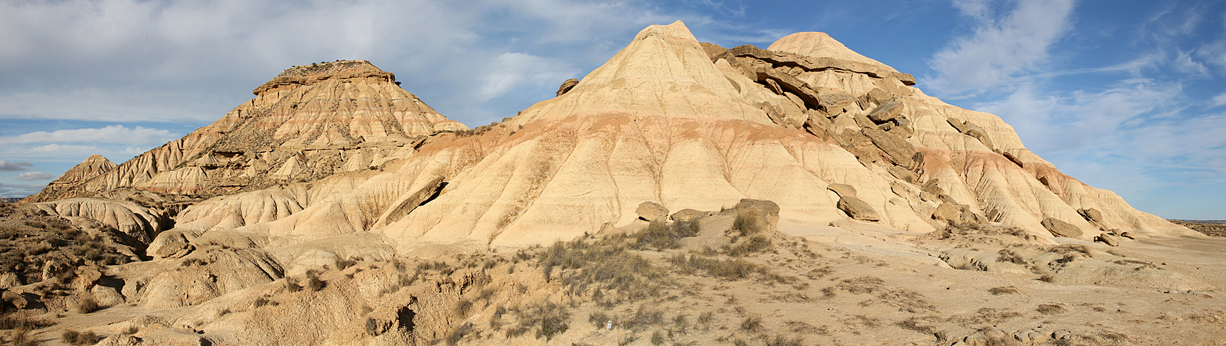 Photo panoramique du [q]Cabezo de las Cortinillas[q] ([q]Bardenas Reales[q], Navarre)