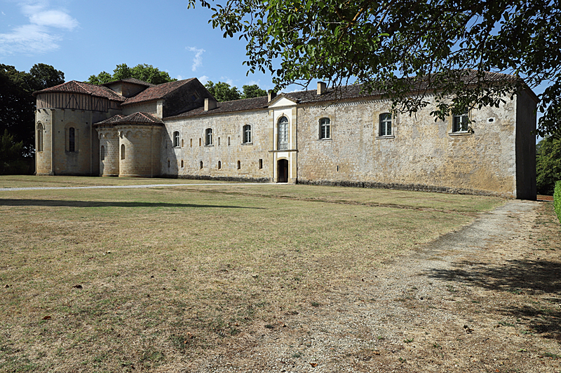Abbaye de Flaran - L abbaye depuis les jardins