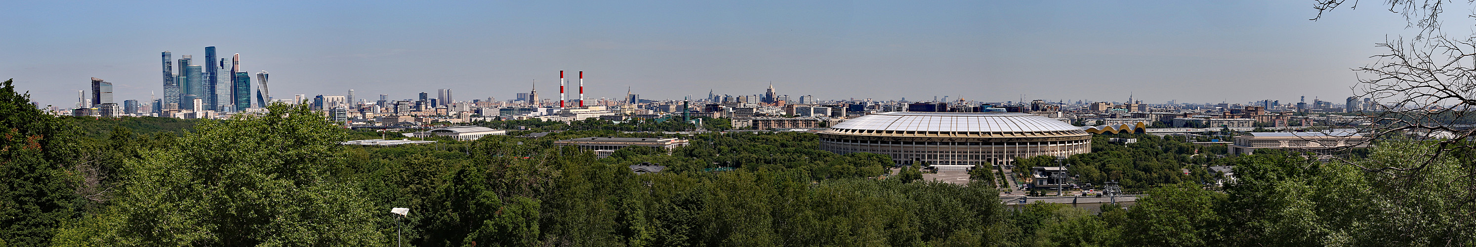 Photo panoramique de Moscou, depuis la colline des Moineaux