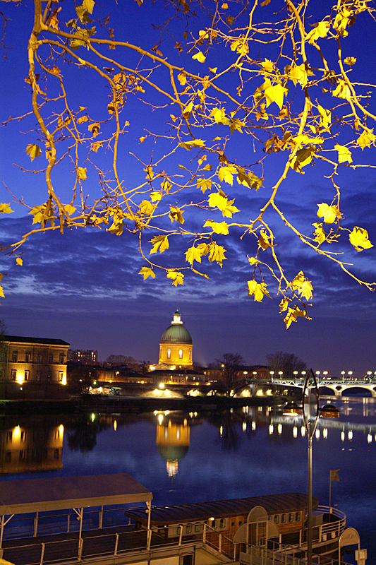 Toulouse de Nuit - Hôpital de la Grave & le pont St Pierre depuis les quais de la Daurade