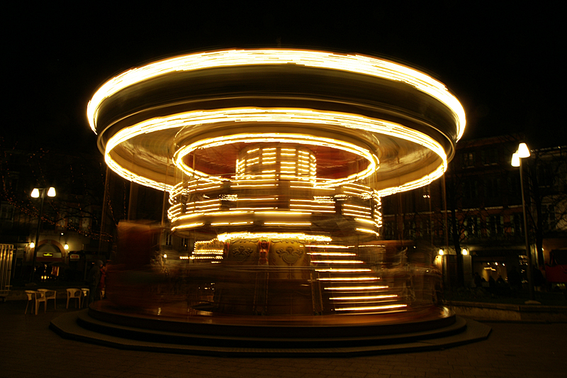 Toulouse de Nuit - Carrousel à la place St Georges