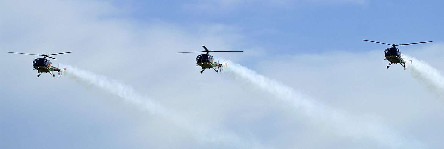 Air Expo - Alouette III[br]de la patrouille [q]Rotores de Portugal[q][br][i](très sympa, cette patrouille en hélico)[/i]