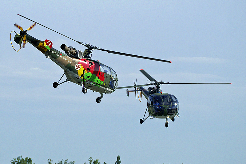 Air Expo - Alouette III[br]de la patrouille [q]Rotores de Portugal[q][br][i](très sympa, cette patrouille en hélico)[/i]