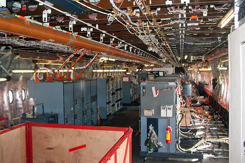 Terminal D - Airbus A-380 - Intérieur avec les baies de mesures