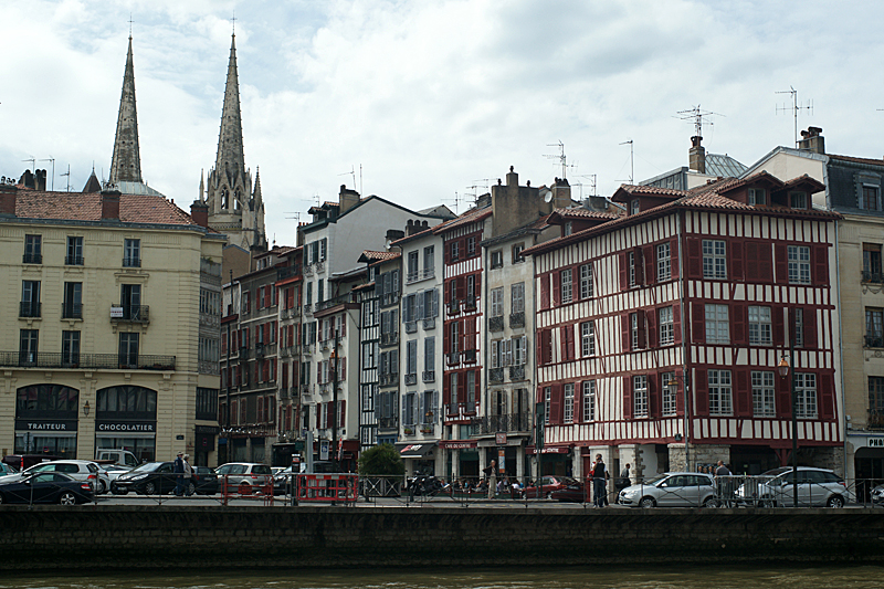 Biarritz - Bayonne - Bayonne - Place des Halles