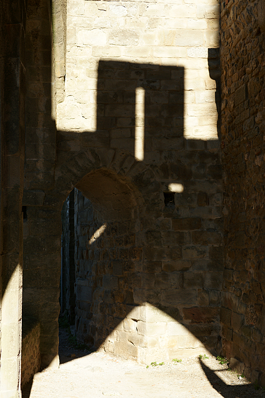 Carcassonne - Près de la porte de l Aude