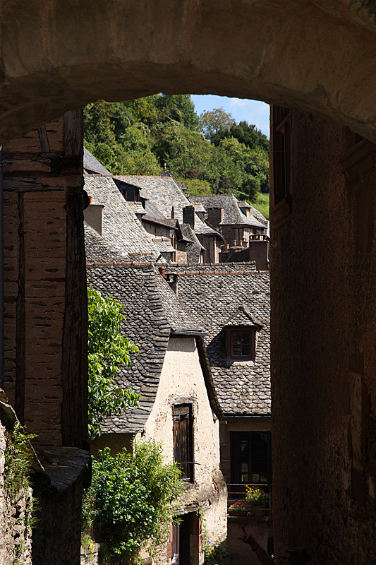 Conques - Conques - la porte de la Vinzelle