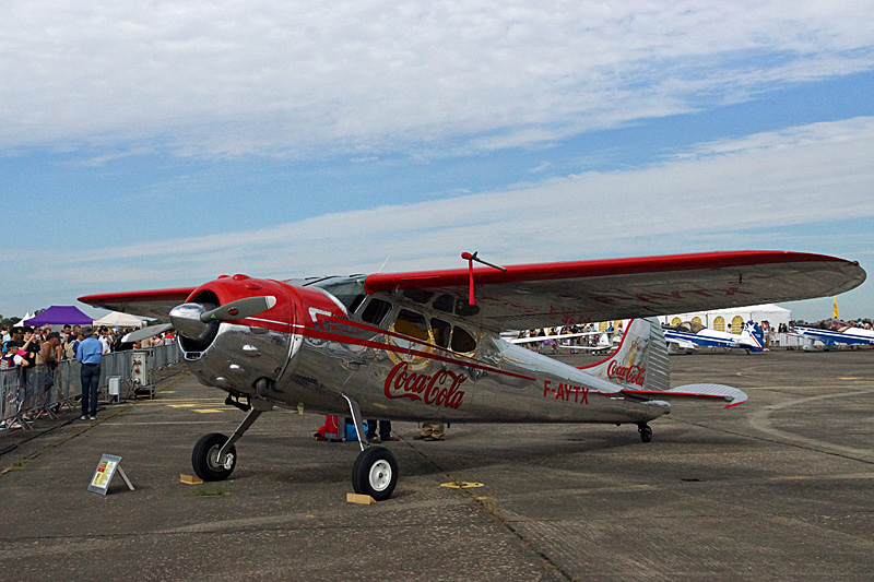 N avions à Francazal - Cessna 195