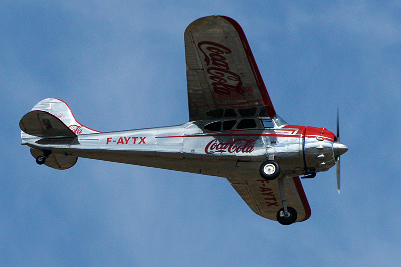 N avions à Francazal - Cessna 195