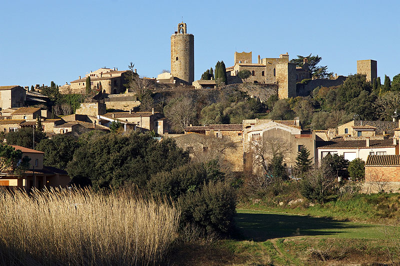 Catalogne - Village fortifié de Pals