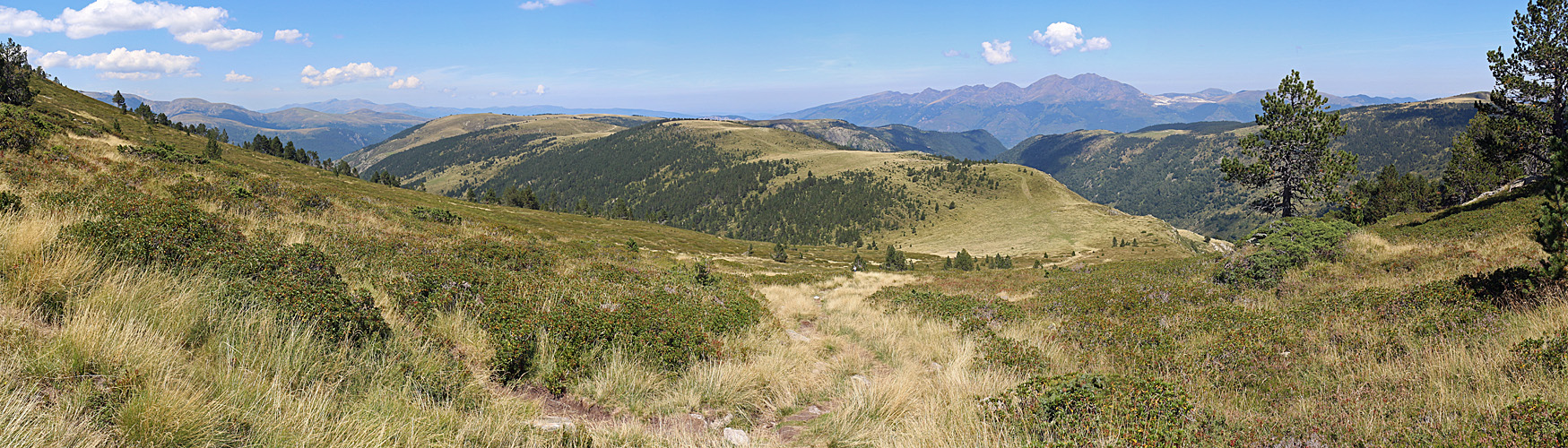Plateau de Beille - Depuis le col des Finestres, le plateau de Beille