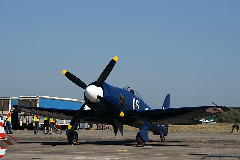 N avions à Francazal - Hawker Sea Fury