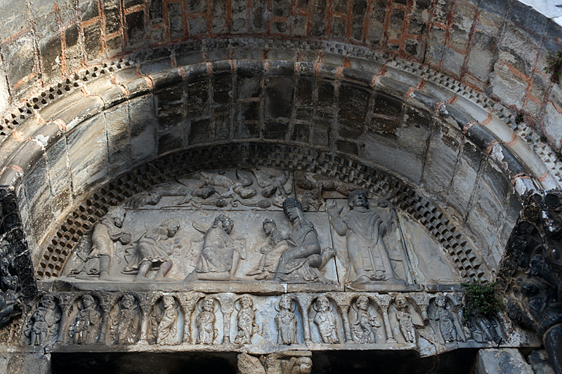 Autour de Luchon - Tympan du portail de la cathédrale Sainte-Marie de Saint-Bertrand de Comminges