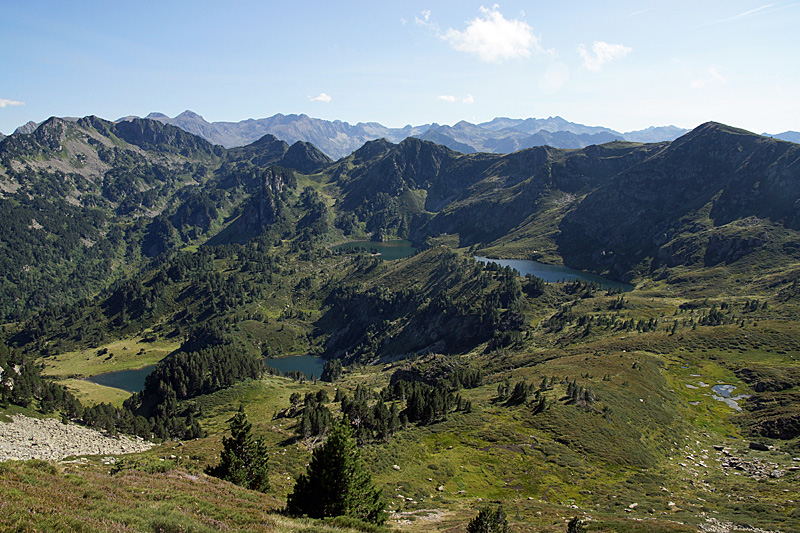 Le tour des étangs - Les étangs depuis le col de la Coumeille de l Ours
