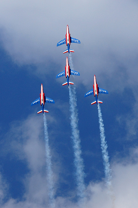 N avions à Francazal - Démonstration de la patrouille de France[br](Alpha Jet)