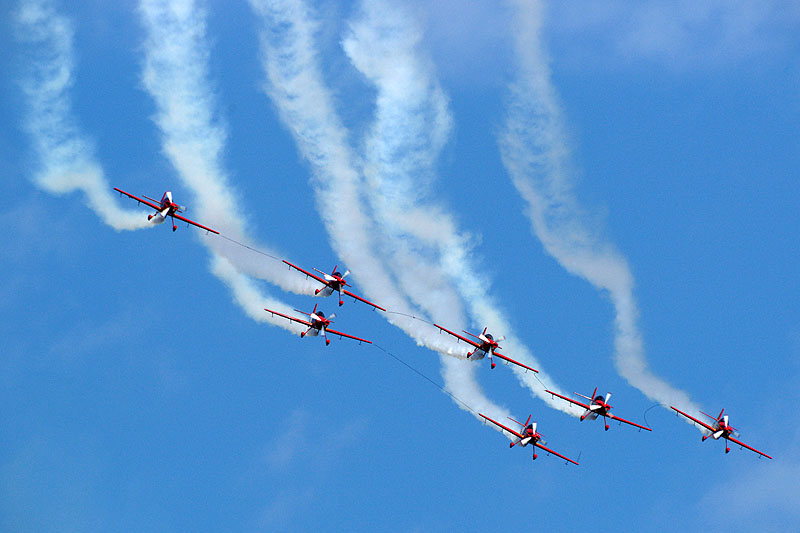 N avions à Francazal - La patrouille du Maroc [q]La Marche Verte[q]