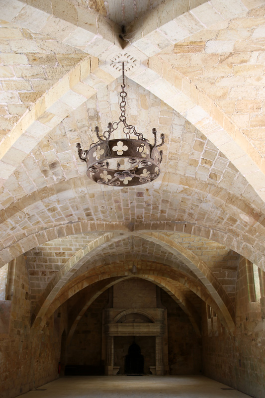 Une journée dans l Aude - Abbaye de Fontfroide - le réfectoire
