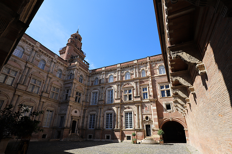 Toulouse déconfinée... - L hôtel d Assézat (fondation Georges Bemberg)
