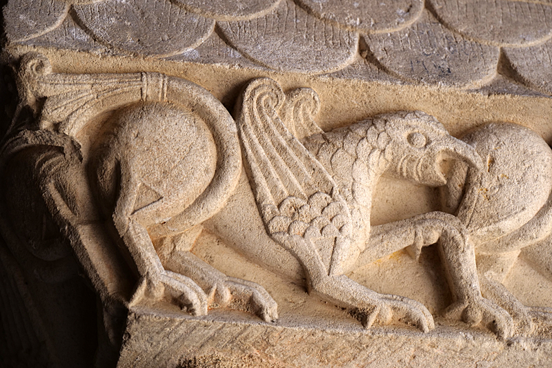 Au-Mo-Lau Tour ! - Détail d un des chapiteaux du cloître de l abbaye St Pierre de Moissac
