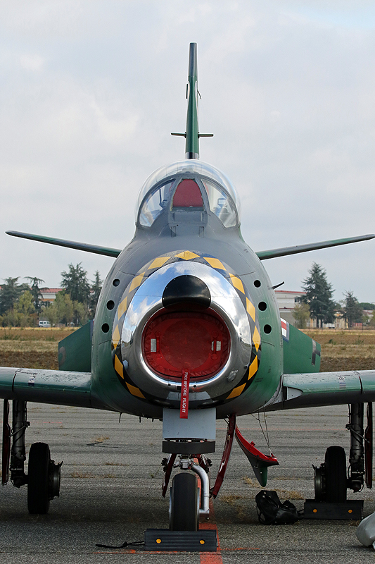 N avions à Francazal - (J1) North American F-86 Sabre