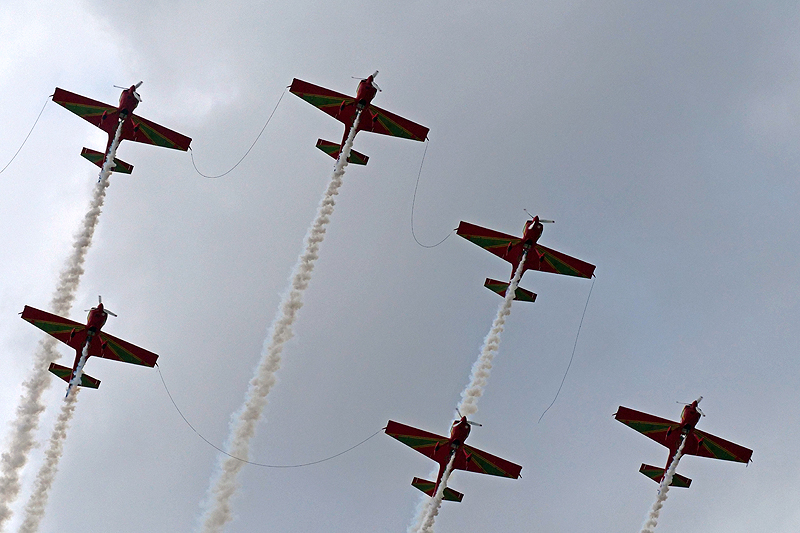 N avions à Francazal - (J1) La patrouille marocaine de la Marche Verte