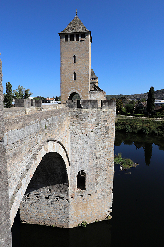 Le Pont Valentré - La tour centrale du pont