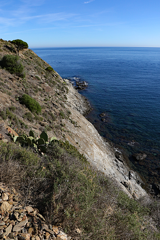 Cap Béar - Passage vertigineux après la petite plage Balenti