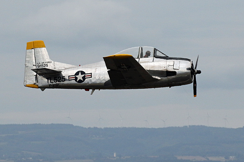 N avions à Carcassonne - North American T-28A Trojan