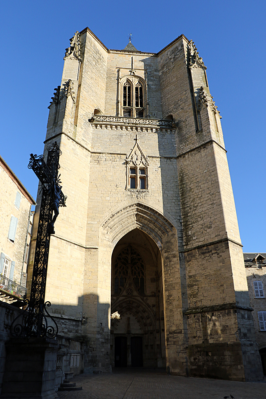 Flâneries en Rouergue ! - Villefranche de Rouergue : la Collégiale Notre-Dame